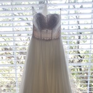 Brand new (unaltered) wedding dress